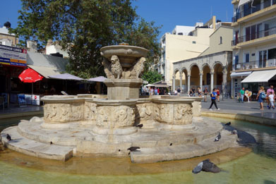 la fontaine Morosini aux lions